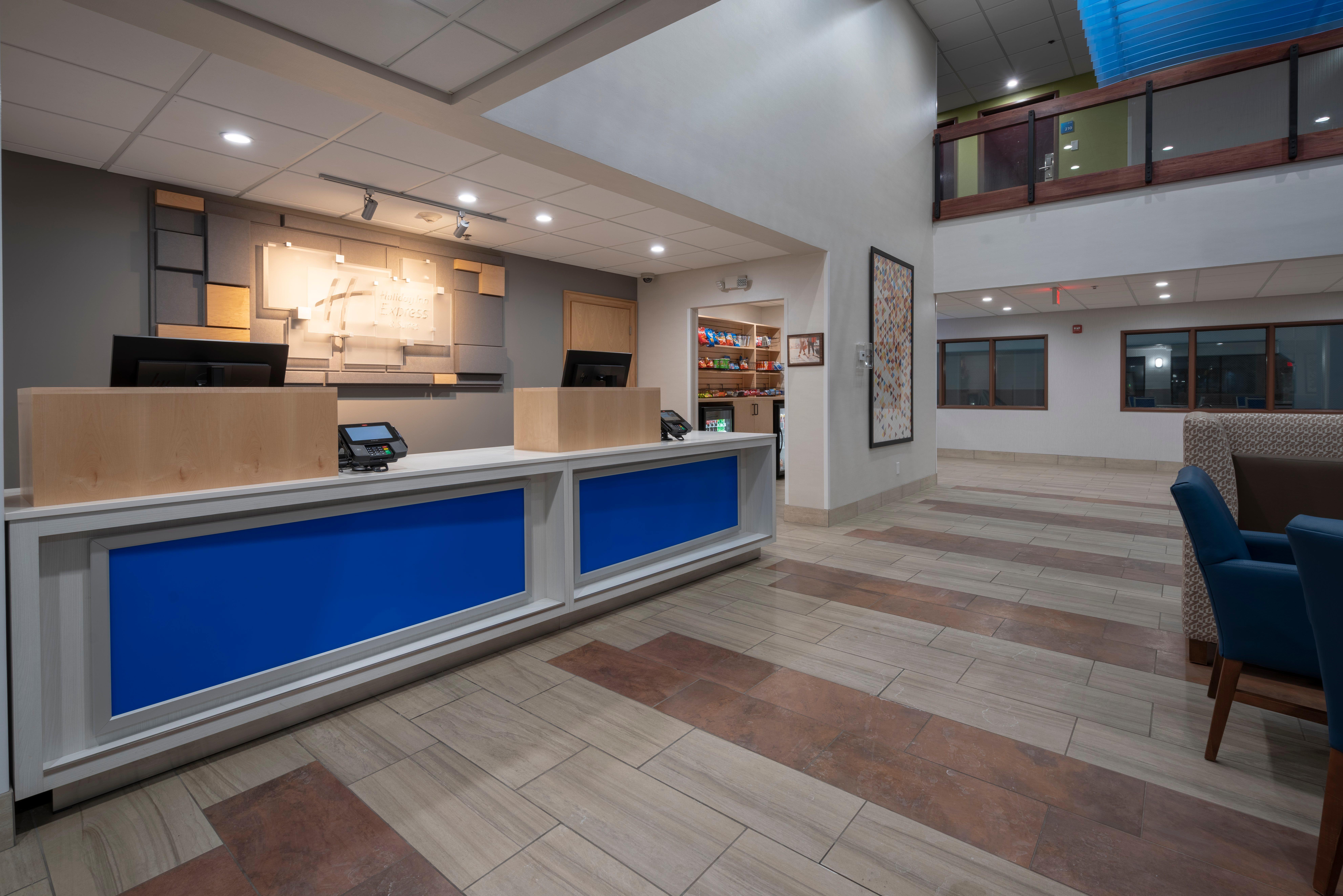Holiday Inn Express Hotel & Suites Coon Rapids - Blaine Area By Ihg Ngoại thất bức ảnh